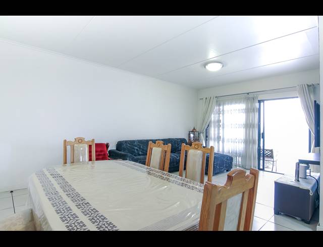 3 BEDROOM APARTMENT TO LET IN BRYANSTON